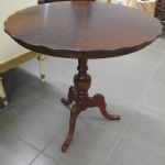 653 6407 PEDESTAL TABLE